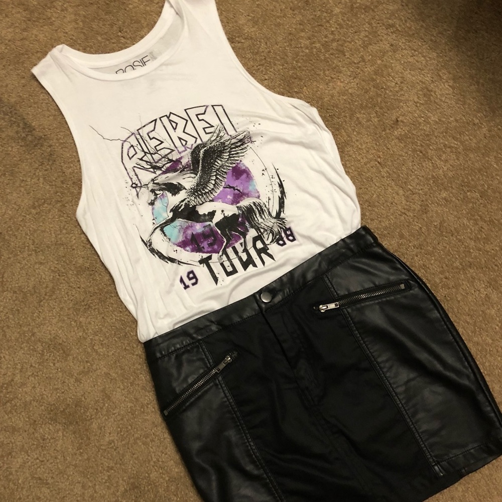 NWOT “Rebel” band tank